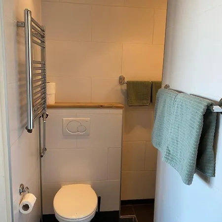 Aan ベッド・アンド・ブレックファスト 2*