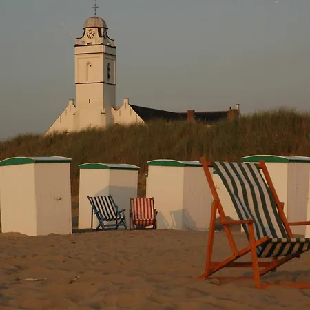 Aan Bed & Breakfast 2*