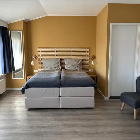 Bed & Breakfast Aan 2*