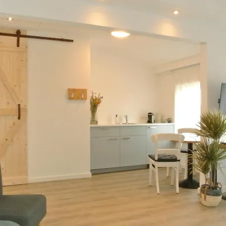 Bed & Breakfast Aan 2*