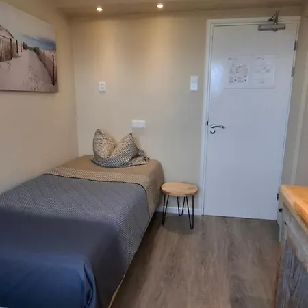 Bed & Breakfast Aan 2*