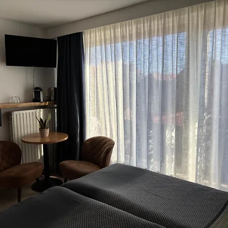 Aan 2* Katwijk aan Zee