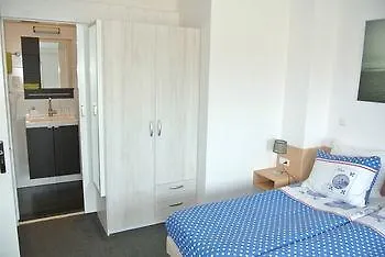 Bed & Breakfast Aan 2*